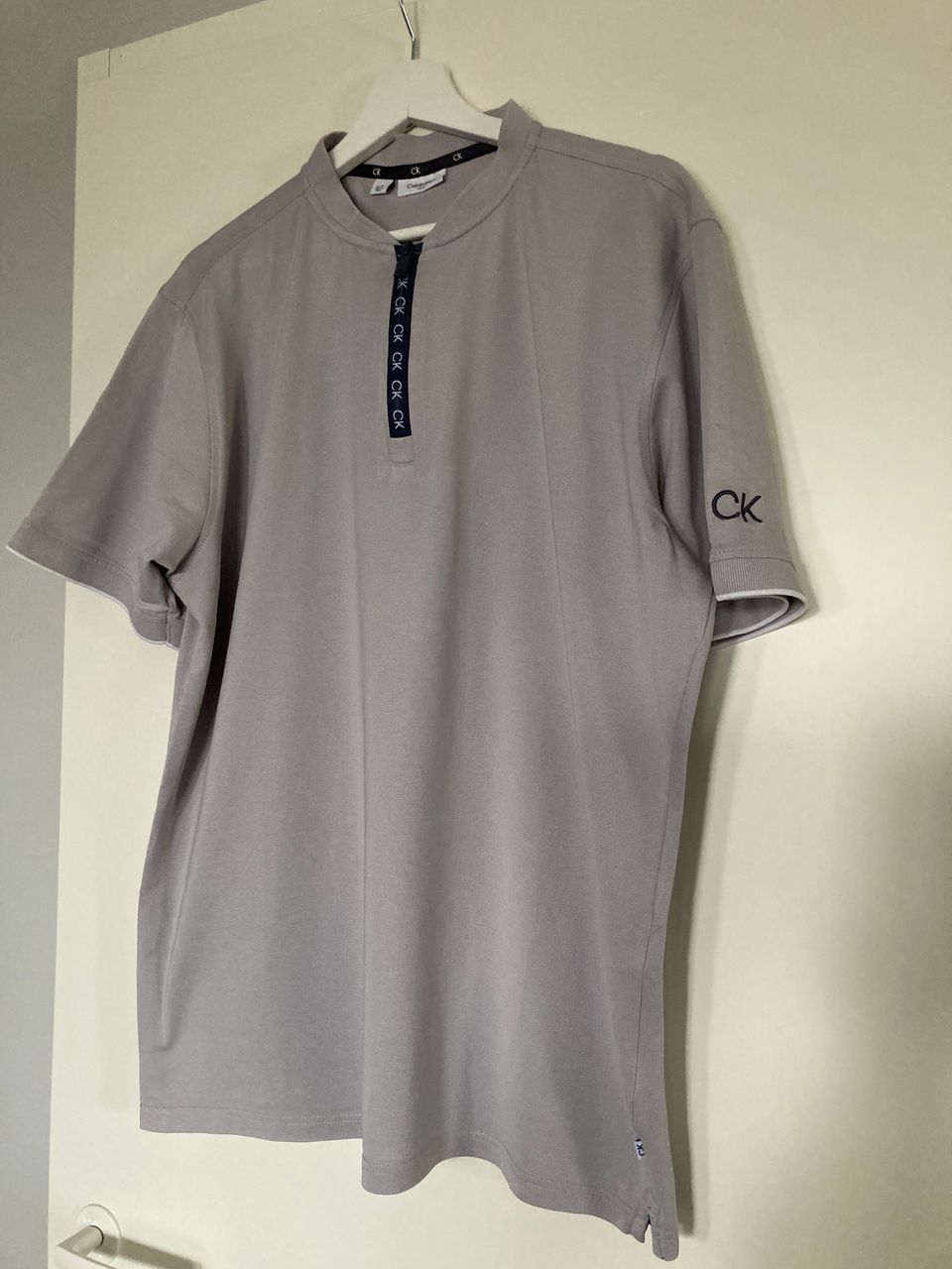 Calvin Klein golf, paita, koko XL