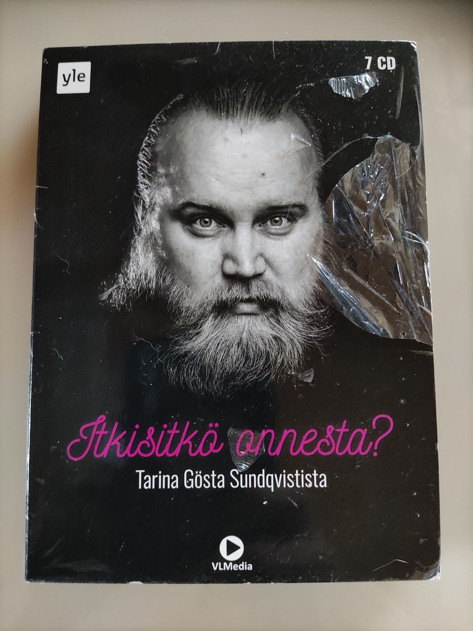 Itkisitkö Onnesta. Tarina Gösta Sundqvistista.