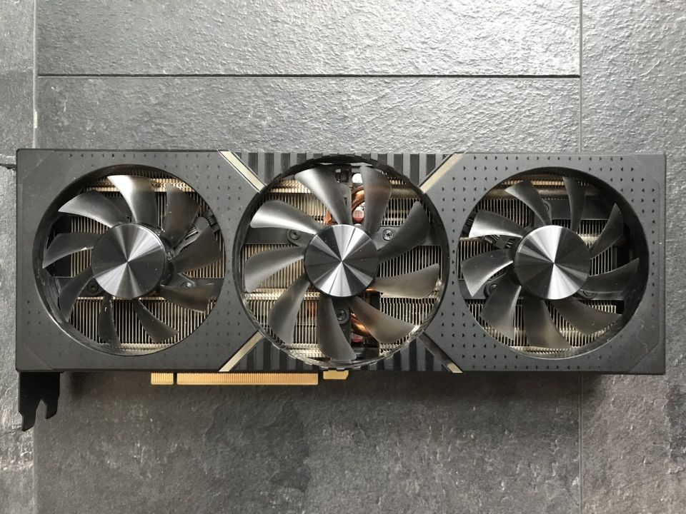 NVIDIA GeForce RTX 3080 -näytönohjain