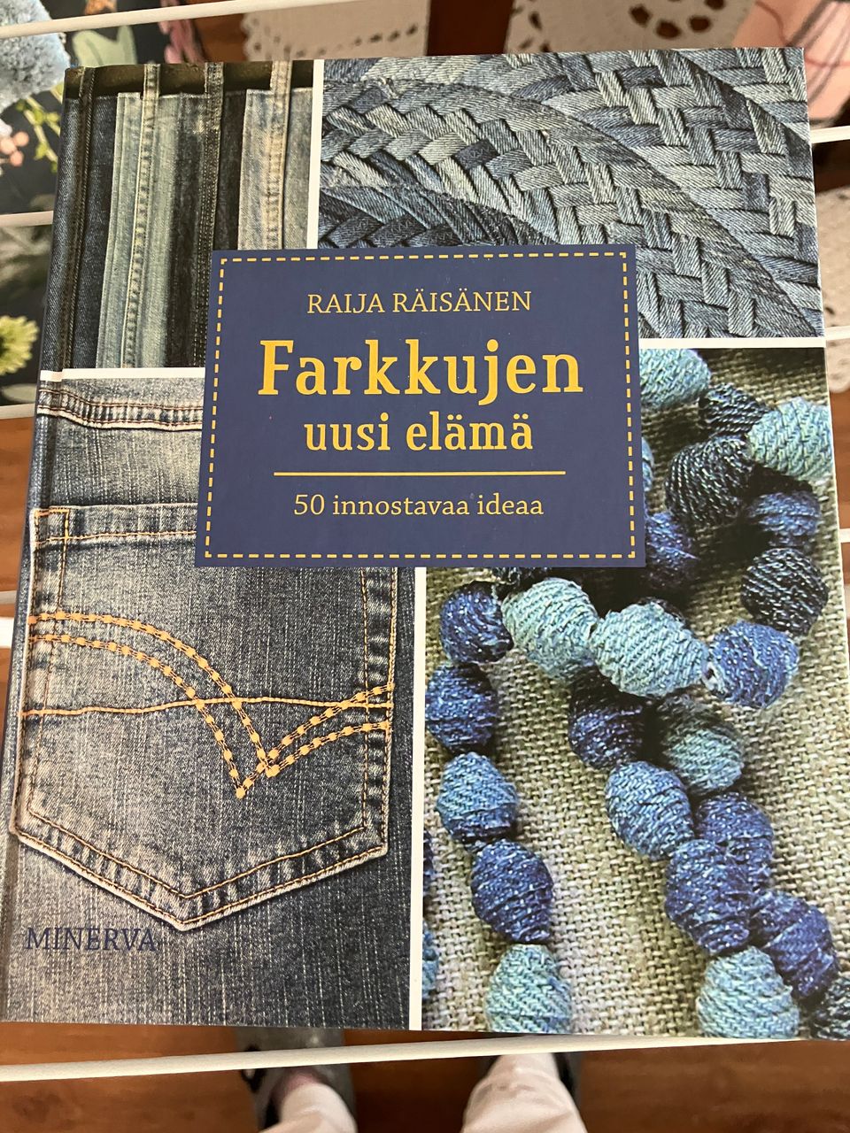 Farkkujen uusi elämä -kirja