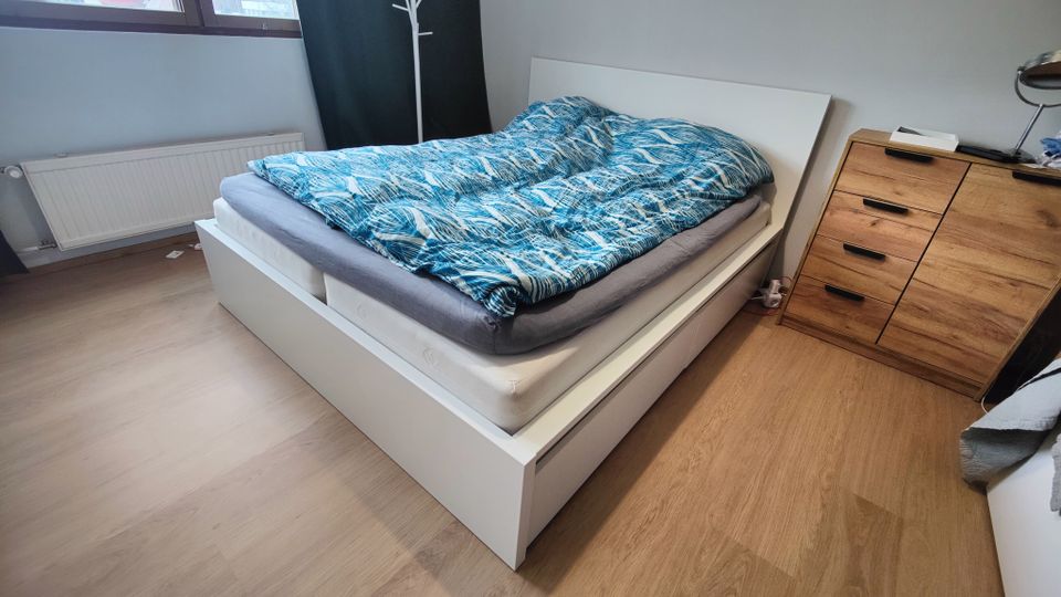 Ikea Malm sängynrunko 160cm, 4 laatikkoa
