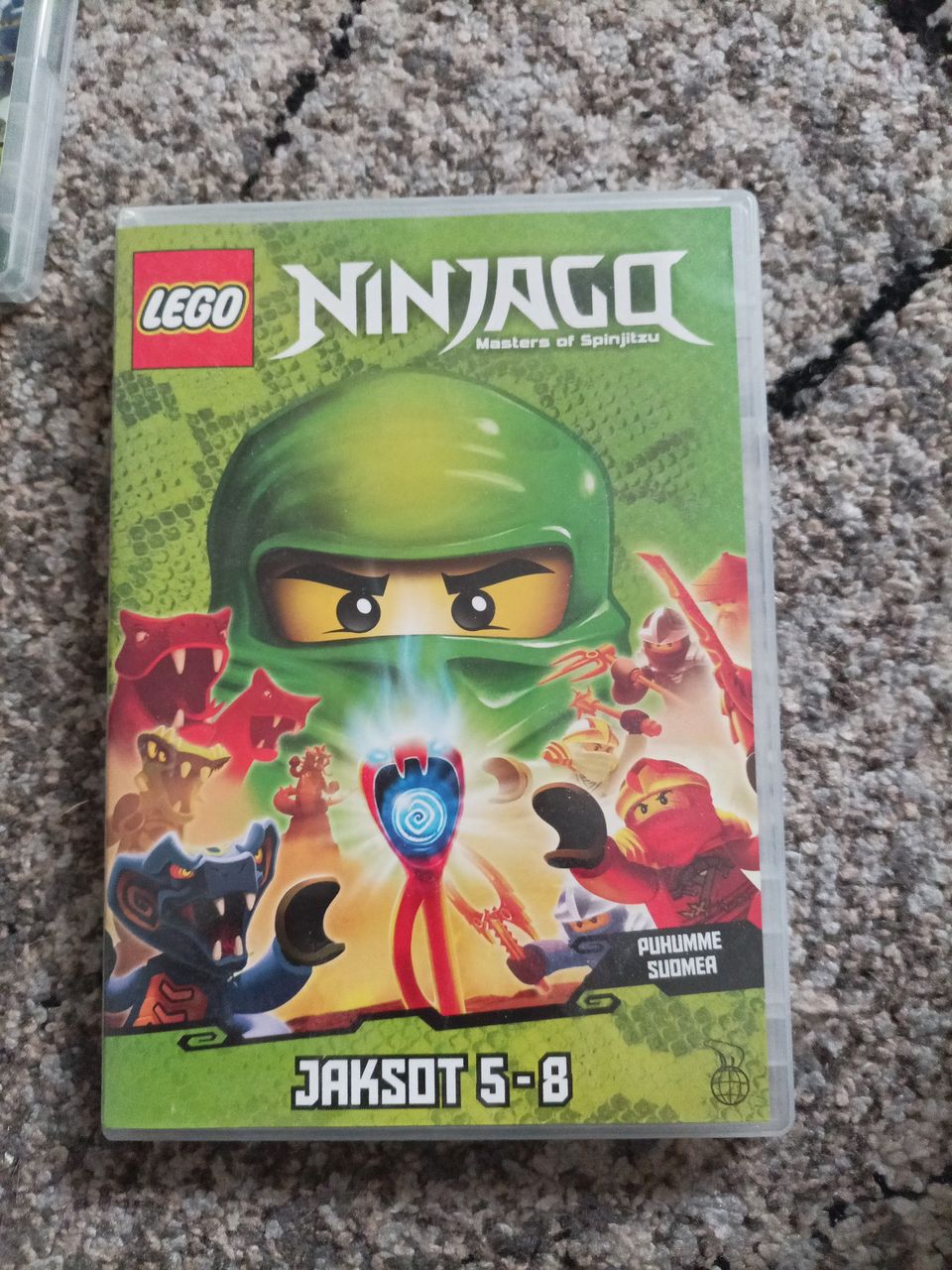 Lego ninjago levyjä
