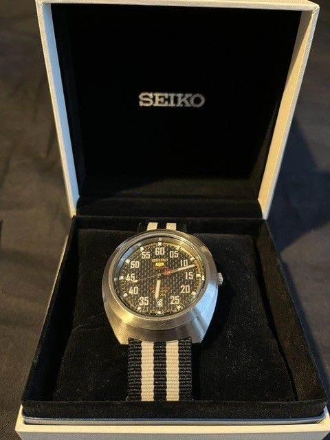 Seiko 5 Sport SRPA93K1 Limited Edition Retro Automatic