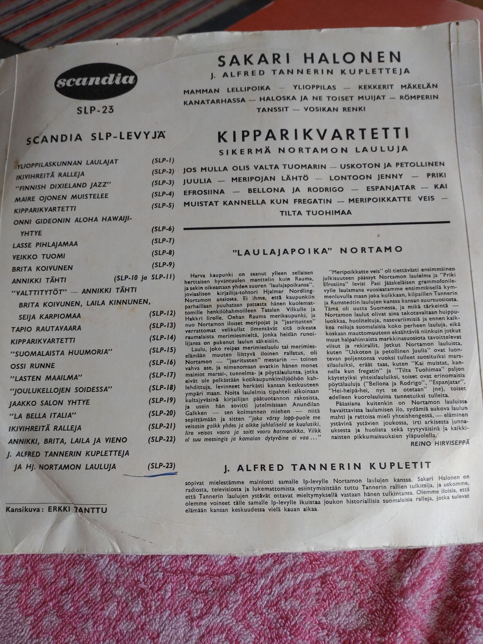 LP levy J.Alfred Tannerin ja Hj.Nortamon kupletteja ja lauluja
