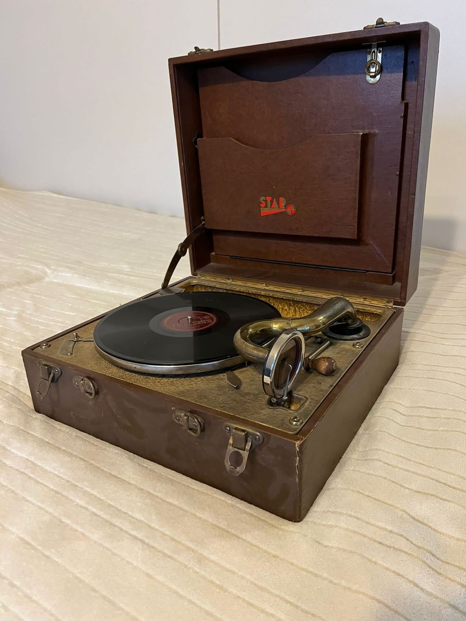 Vanha gramofoni