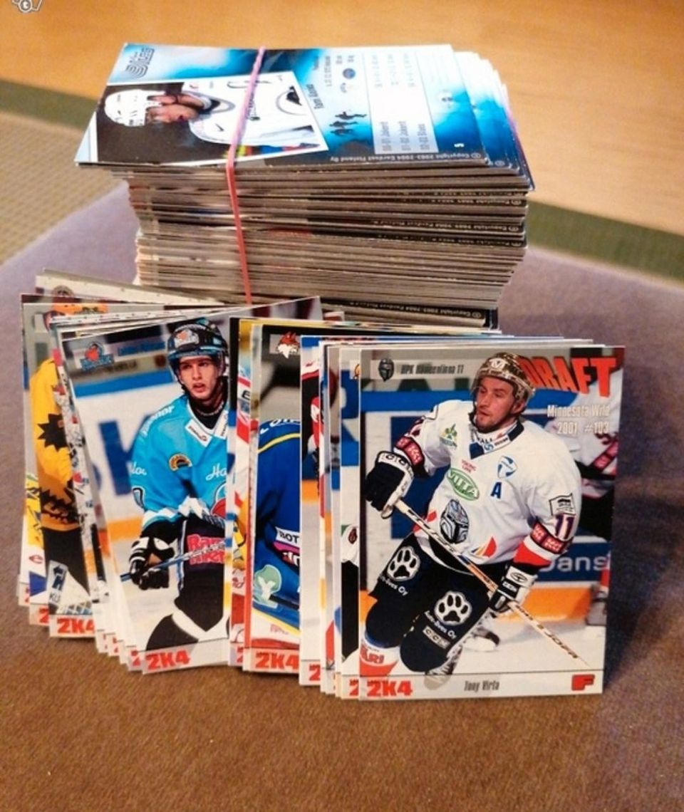 Jääkiekkokortteja Cardset 5 snt