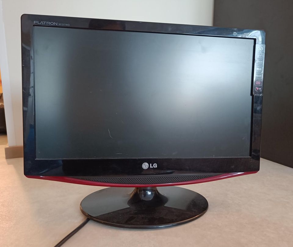 LG pieni tv