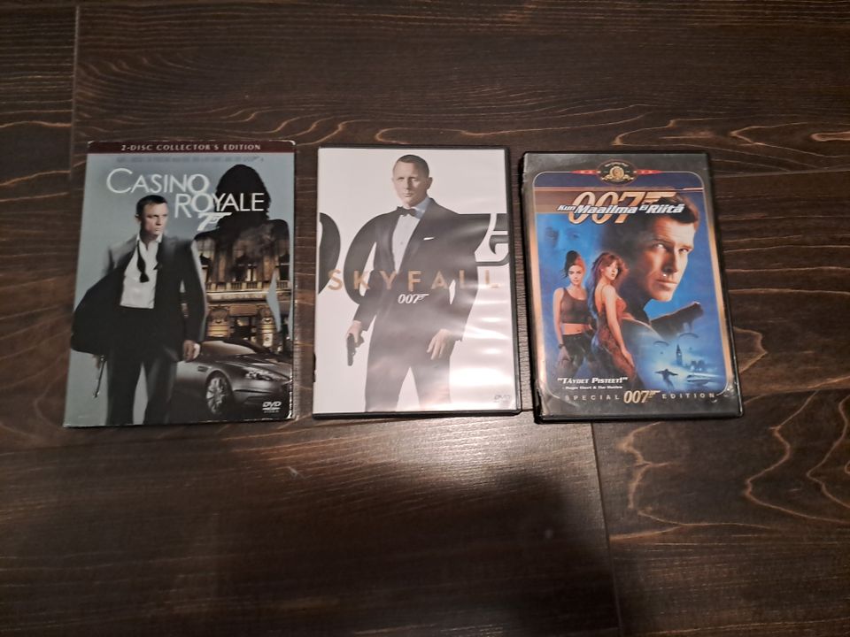 James Bond 007 elokuvia