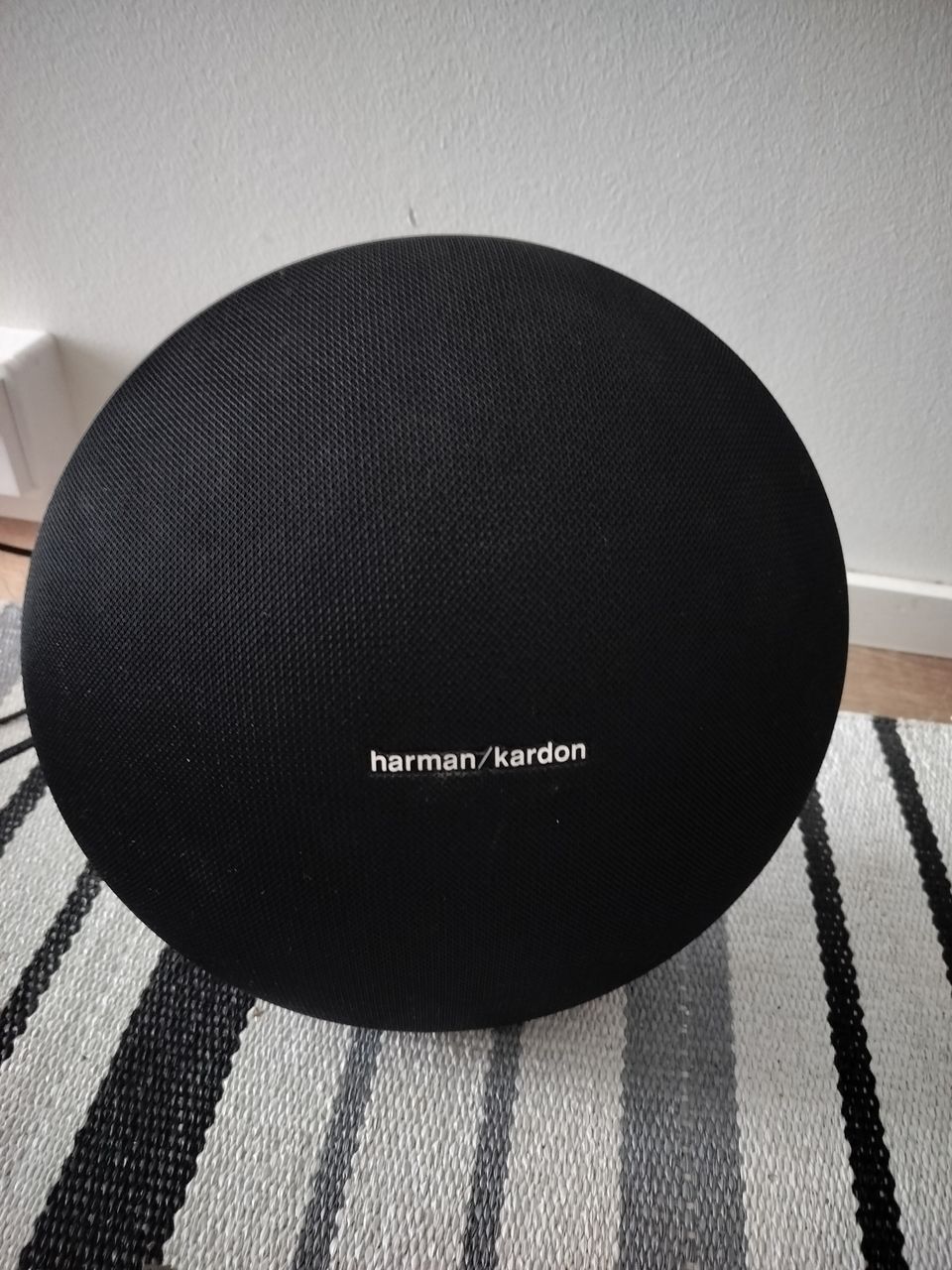 Harman Kardon Onyx Studio 3 -Bluetooth-kaiutin, musta