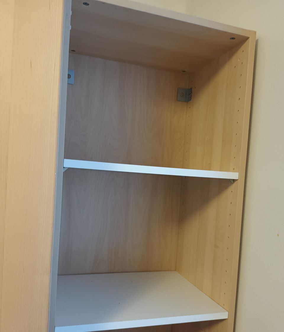 Ikean PAX kaappi, lev. 50 cm