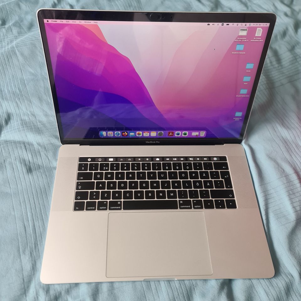 Apple Macbook Pro 15 Touch Barilla 256 Gt SSD