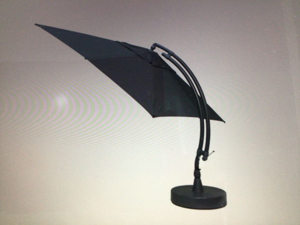 Aurinkovarjo iso 3,25x3,25x3,25x3,25+paino hiekkaa ja säilytyshuppu