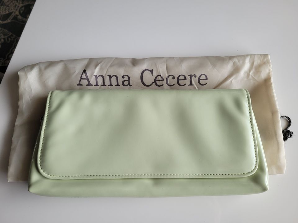 Juhlalaukku, Anna Cecere, mintunvihreä