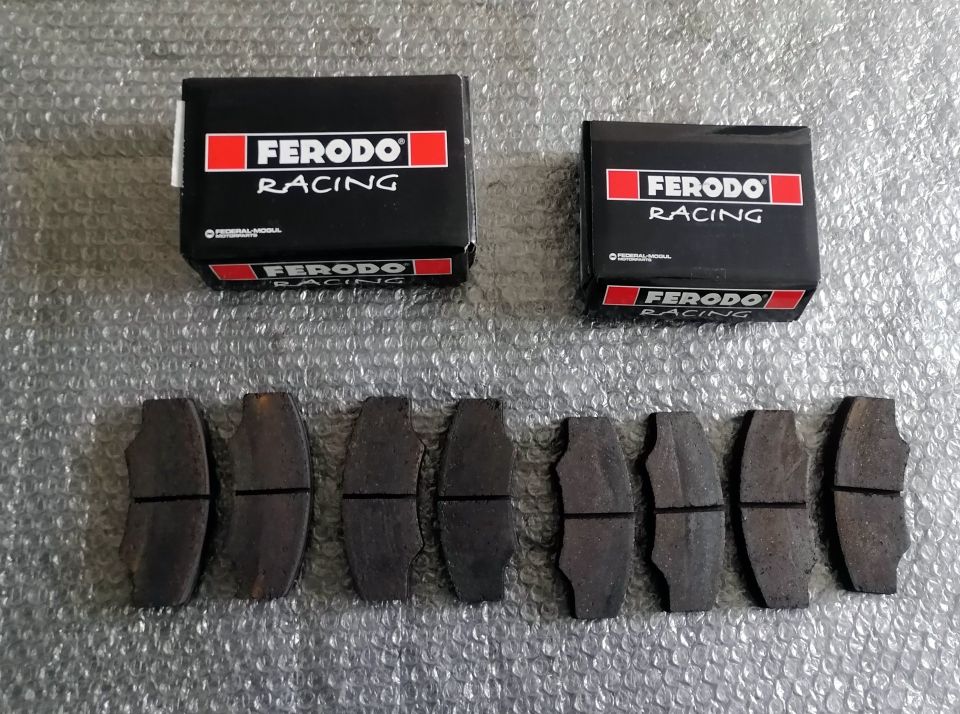 Ferodo 3000 FRP218 kisa jarrupalat. 2 sarjaa. Alcon Ap racing