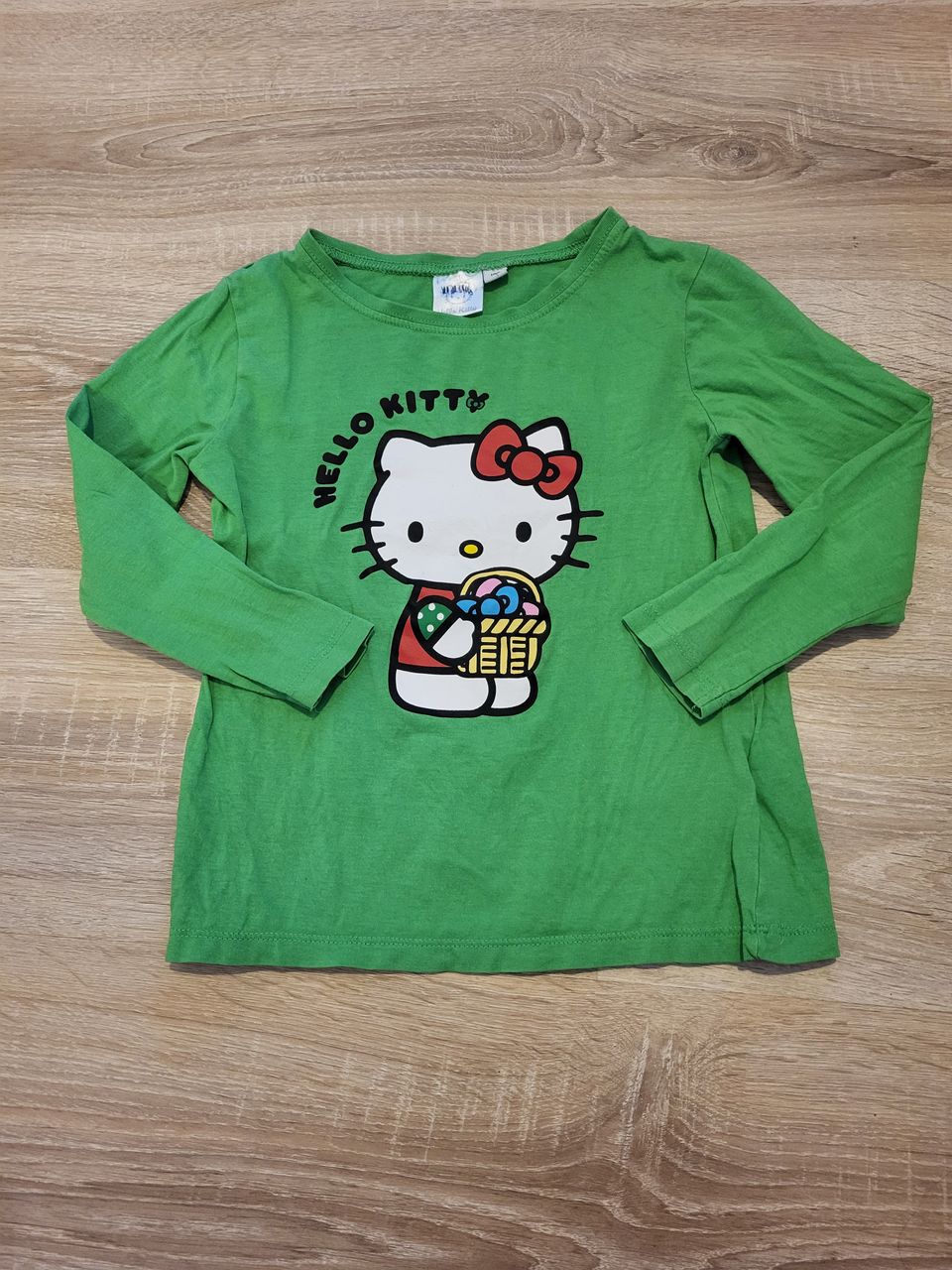 Hello Kitty paita 100