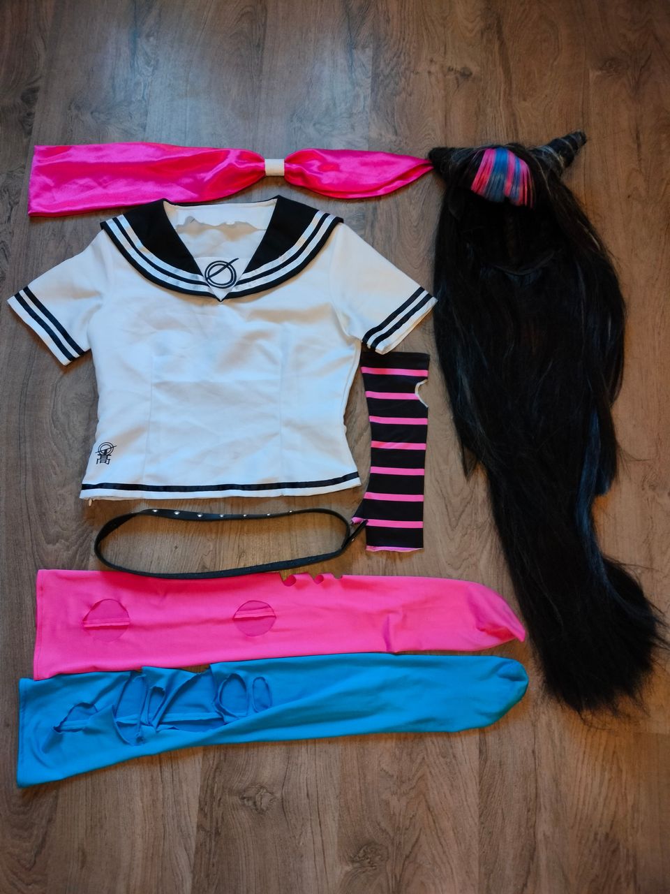 Ibuki mioda cosplay