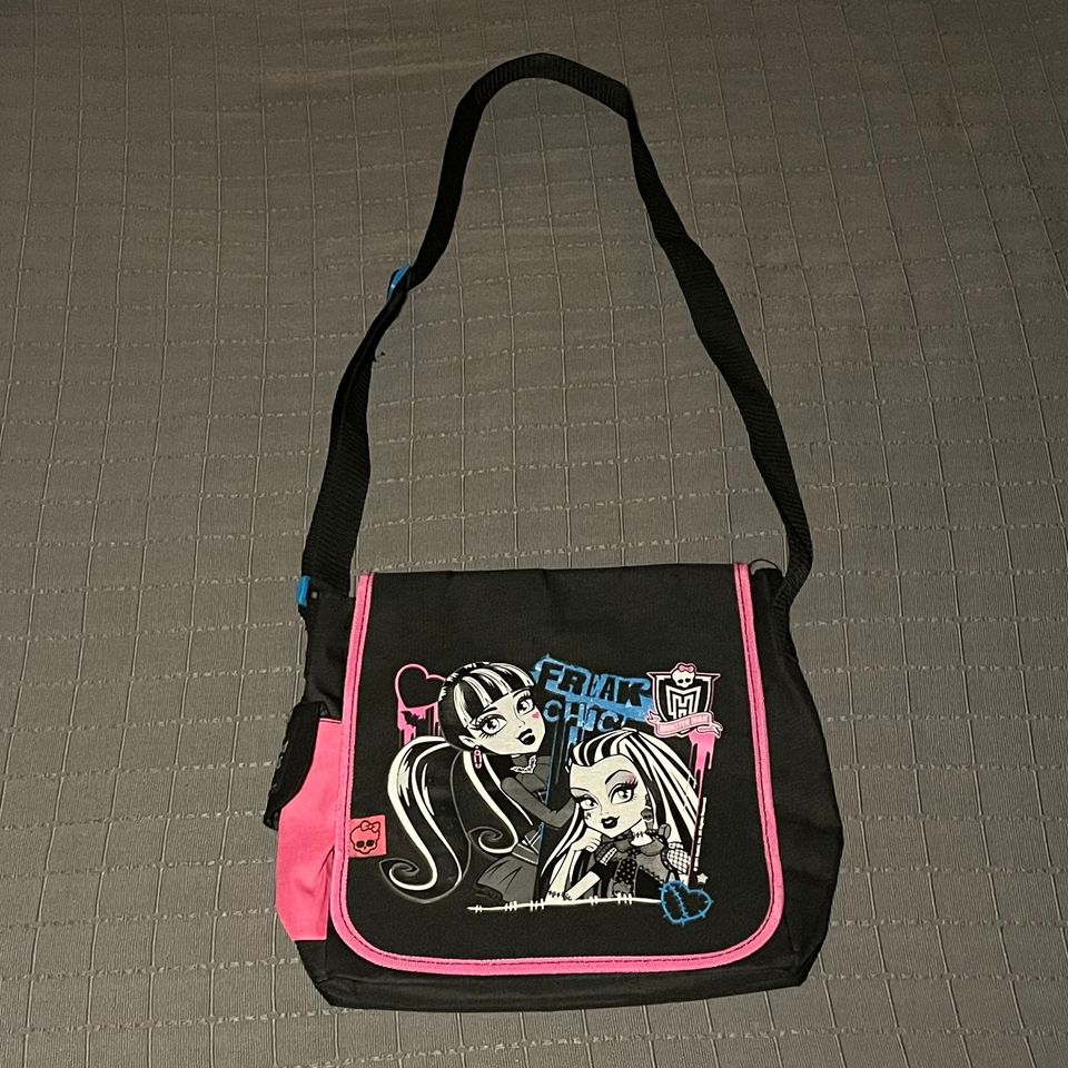 Monster High laukku