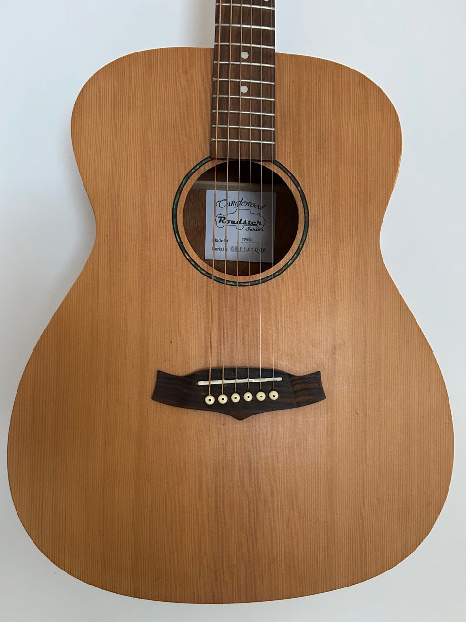 Tanglewood TWR-0 Akustinen kitara