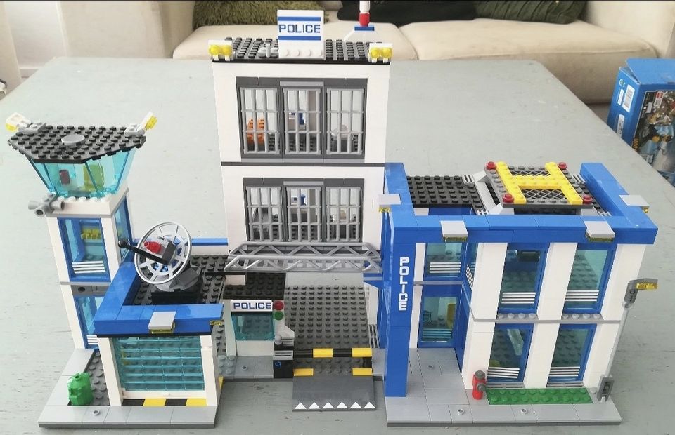 Poliisiasema Lego