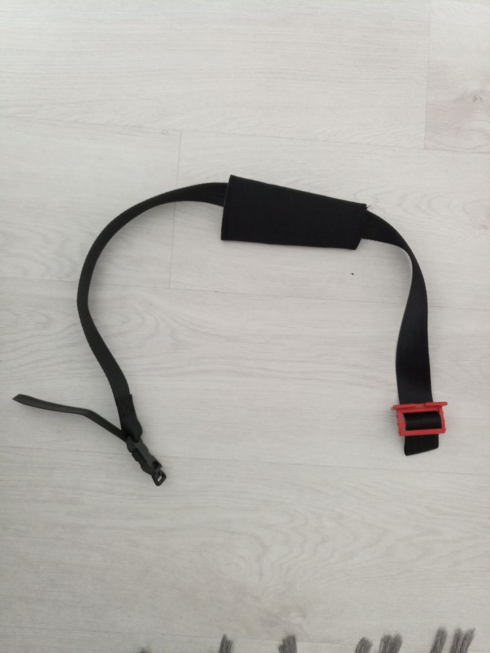 Turvavyönalennin belt fix