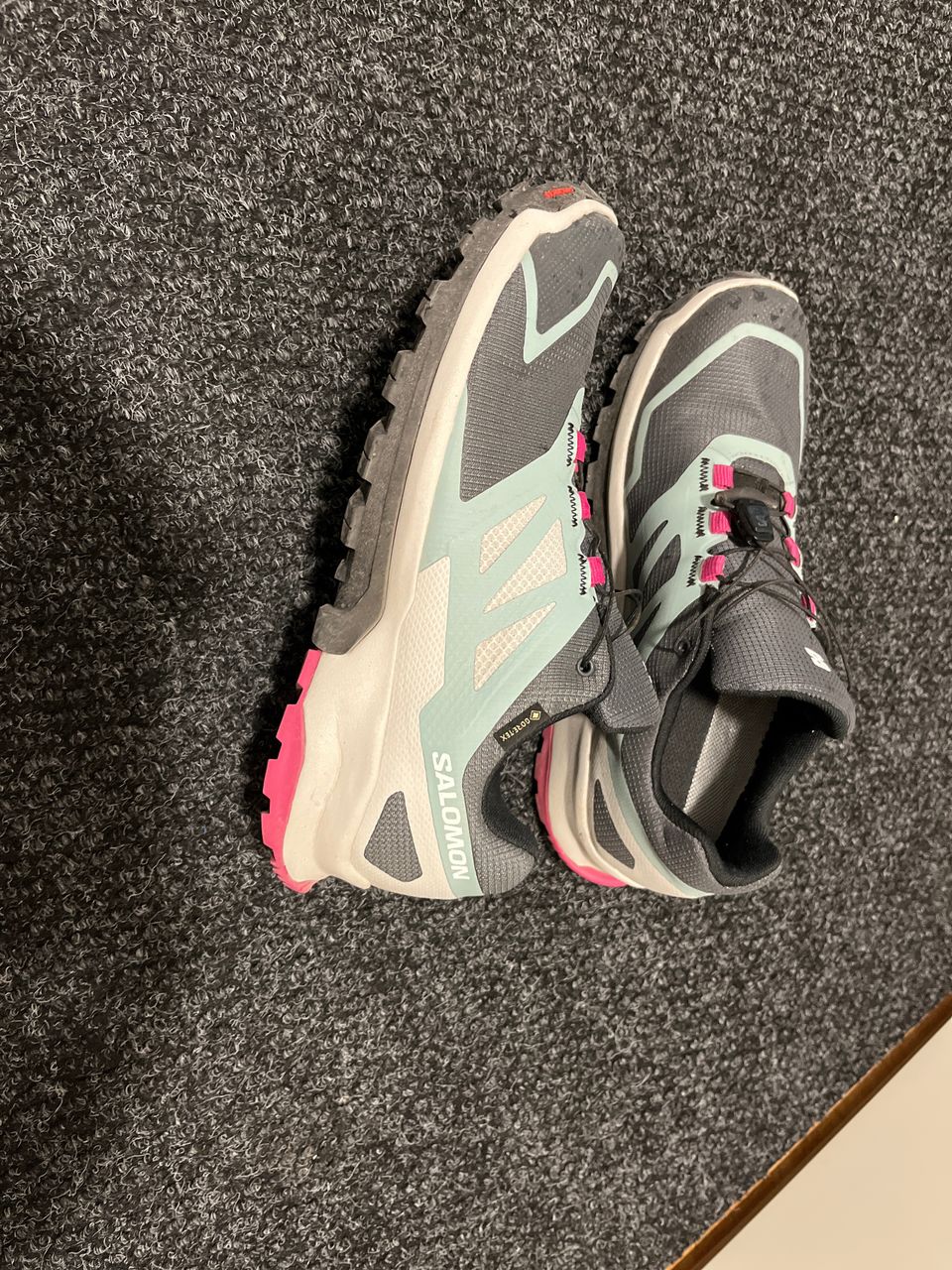 Salomon Nekoma gore tex kengät