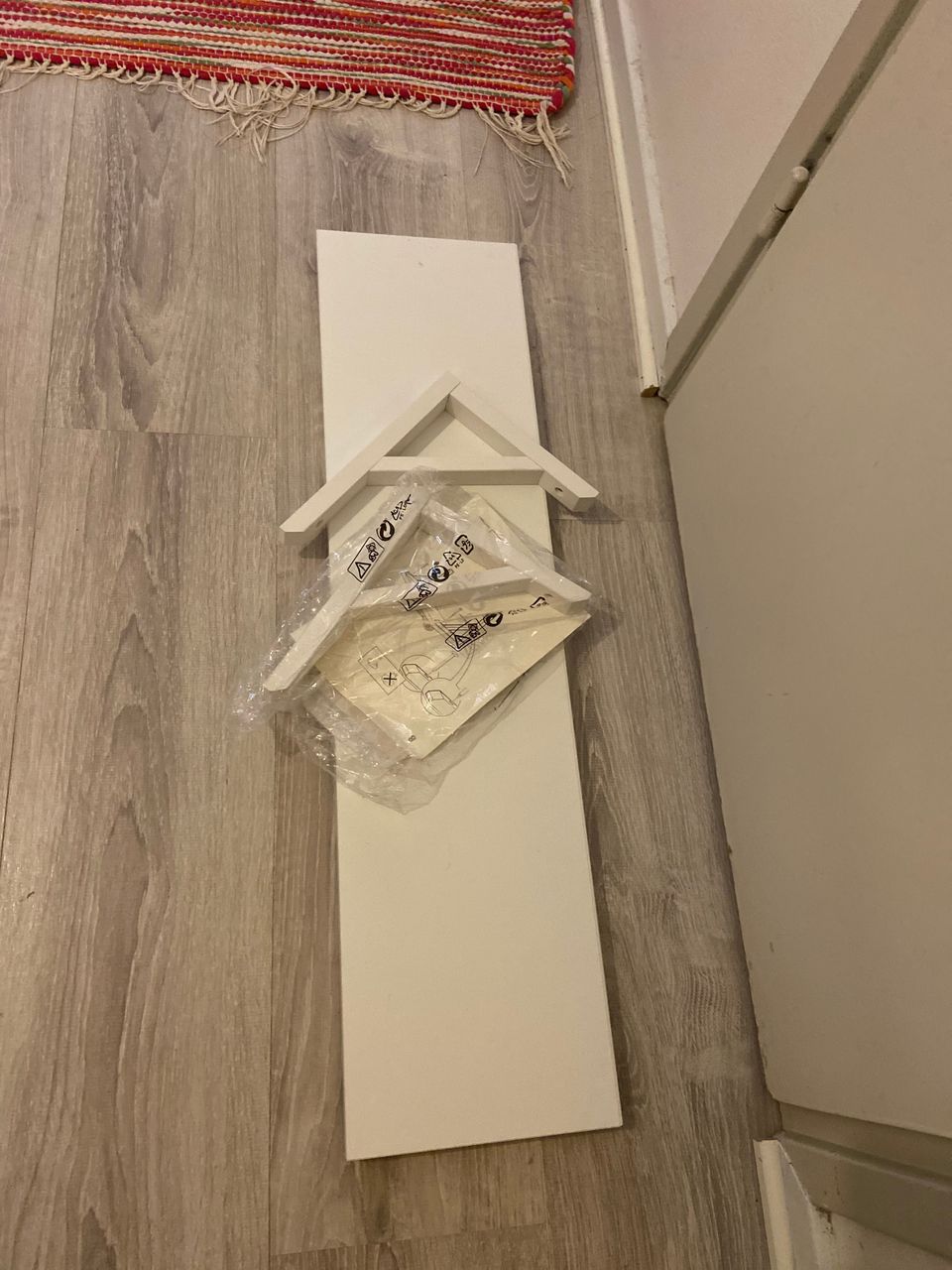 Ikea seinähylly Sandshult 80 cm