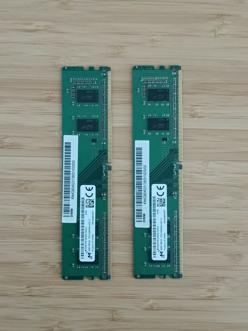 Micron DDR4 8GB 3200 (4GB x 2) 1Rx16