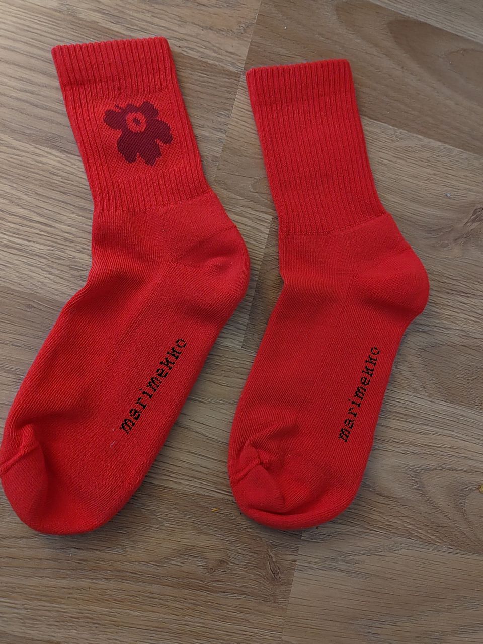 Marimekko punaiset Unikko-sukat koko 37-39