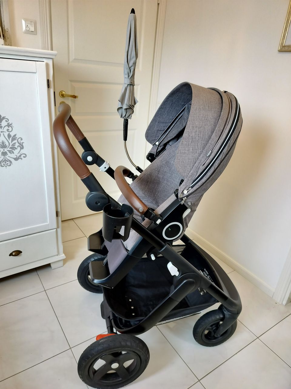 Stokke Trailz rattaat herkuilla