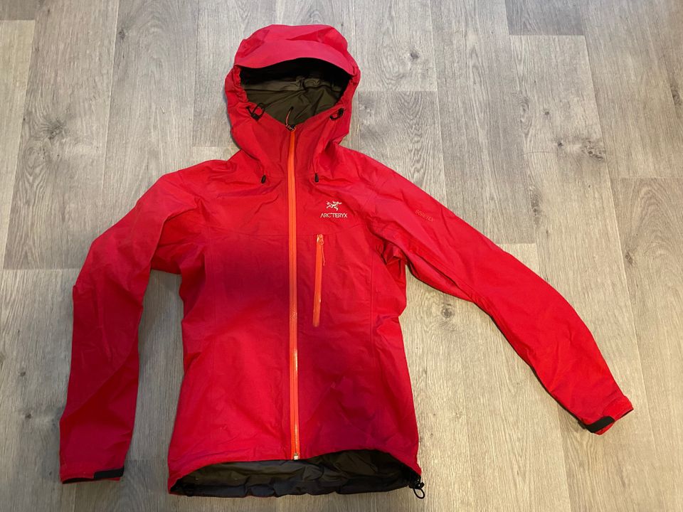 Arcteryx Gore-Tex takki XS