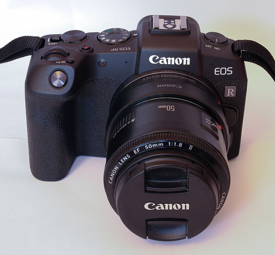 Canon EOS RP (lähes uusi!)