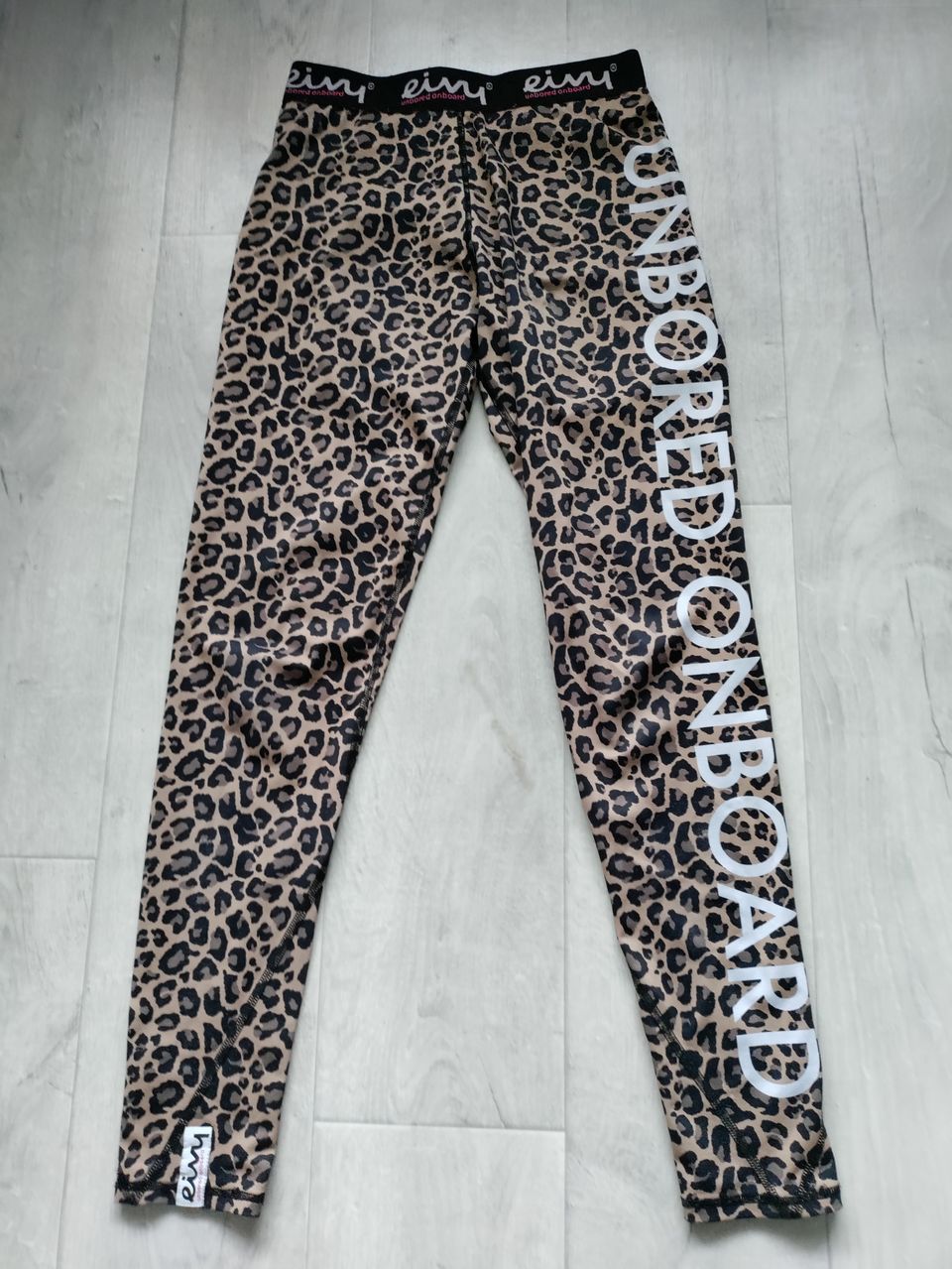 Leopardi leggingsit