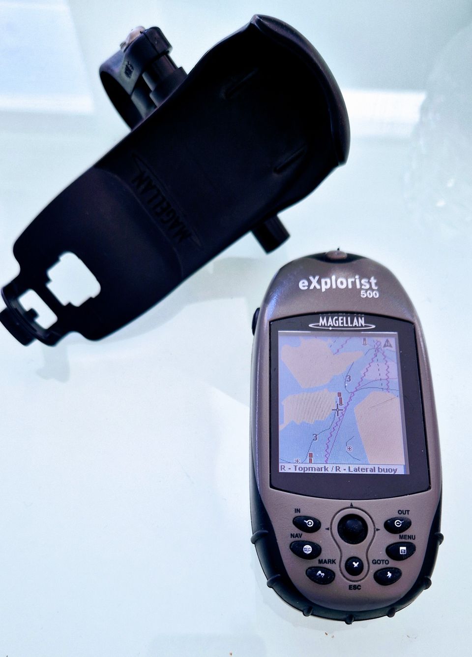 Magellan eXplorist 500 GPS + 2 karttakorttia