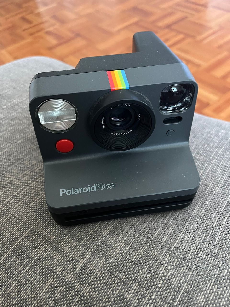 Polaroid Now pikakamera