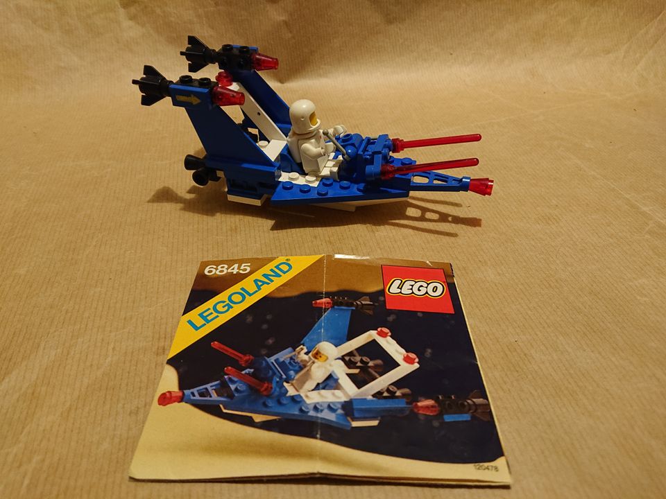 Lego 6845 Cosmic Charger