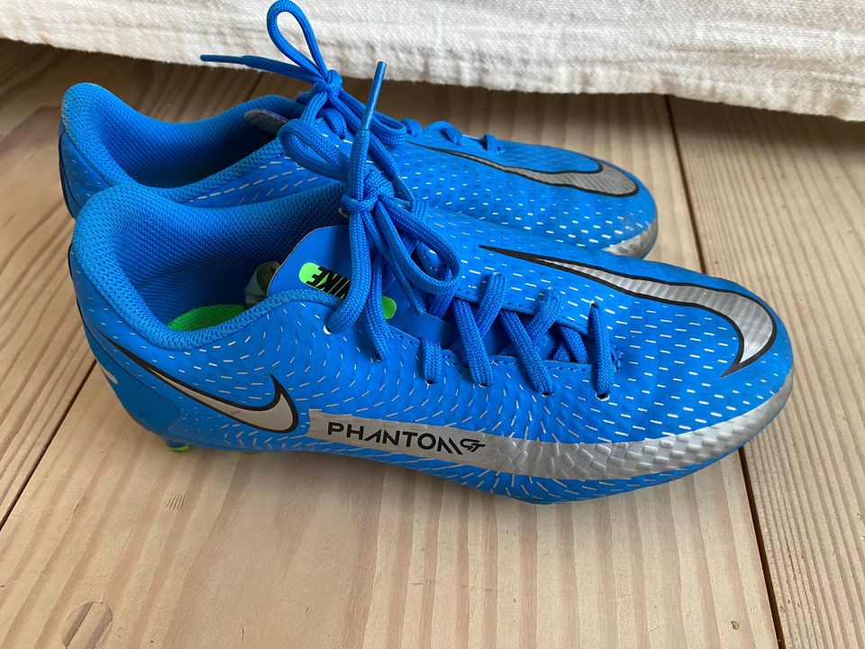 Nike Phantom GT Jalkapallokengät