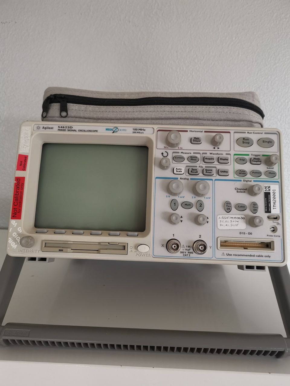 Agilent 54622D mixed 100mhz 200MSa Oskilloskooppi