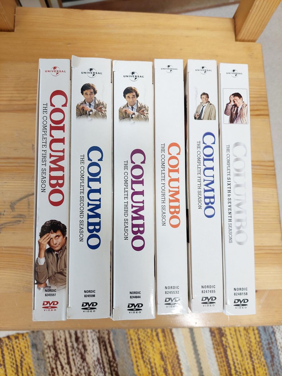 COLUMBO 1-7 dvd-boxit