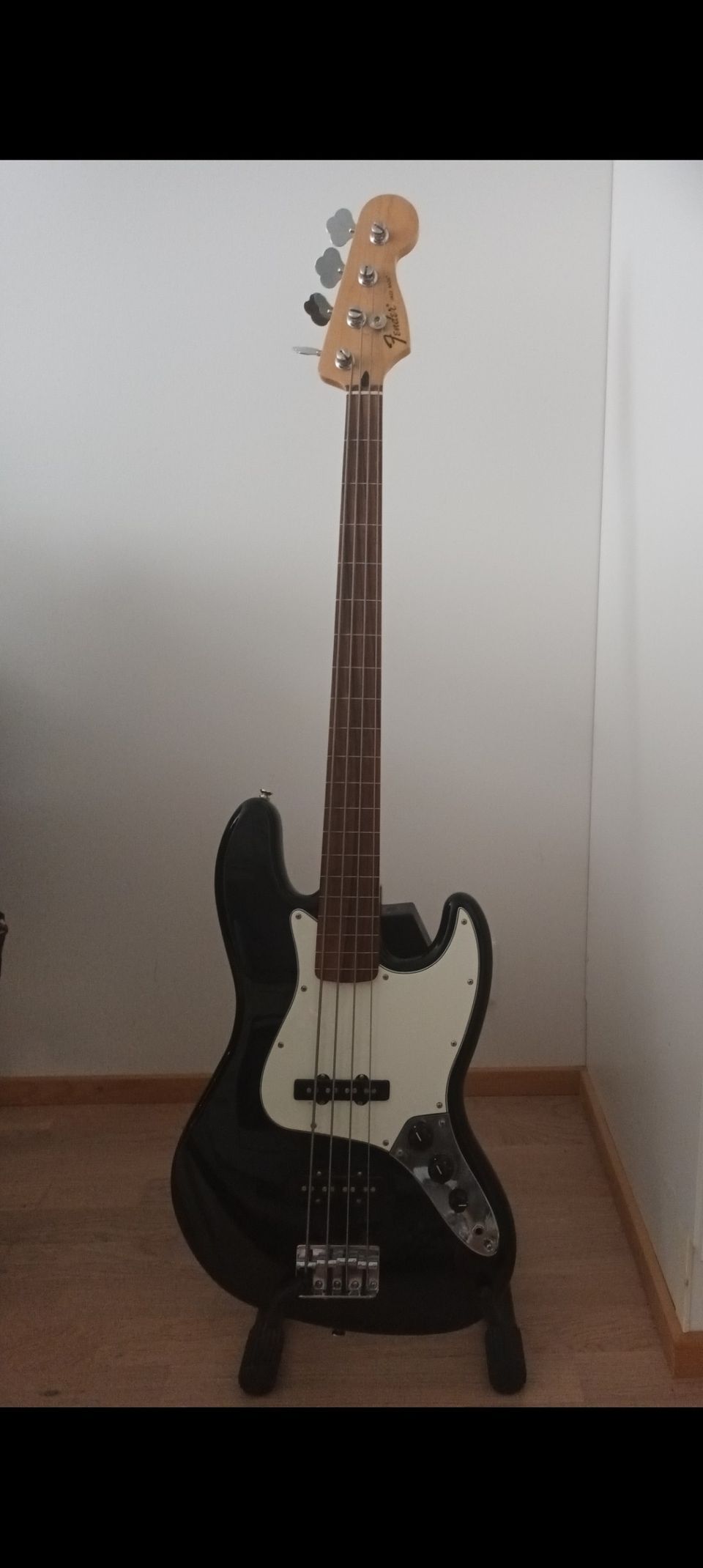 Fender Jazz Bass (fretless)