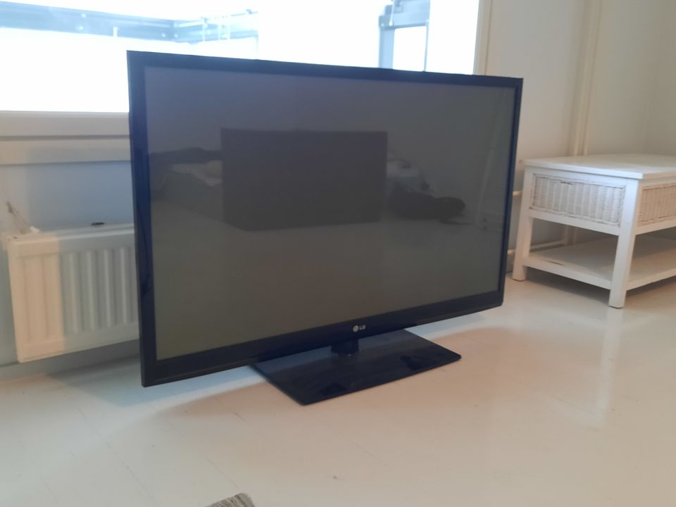 50 tuumainen Plasma TV LG 50PK350N