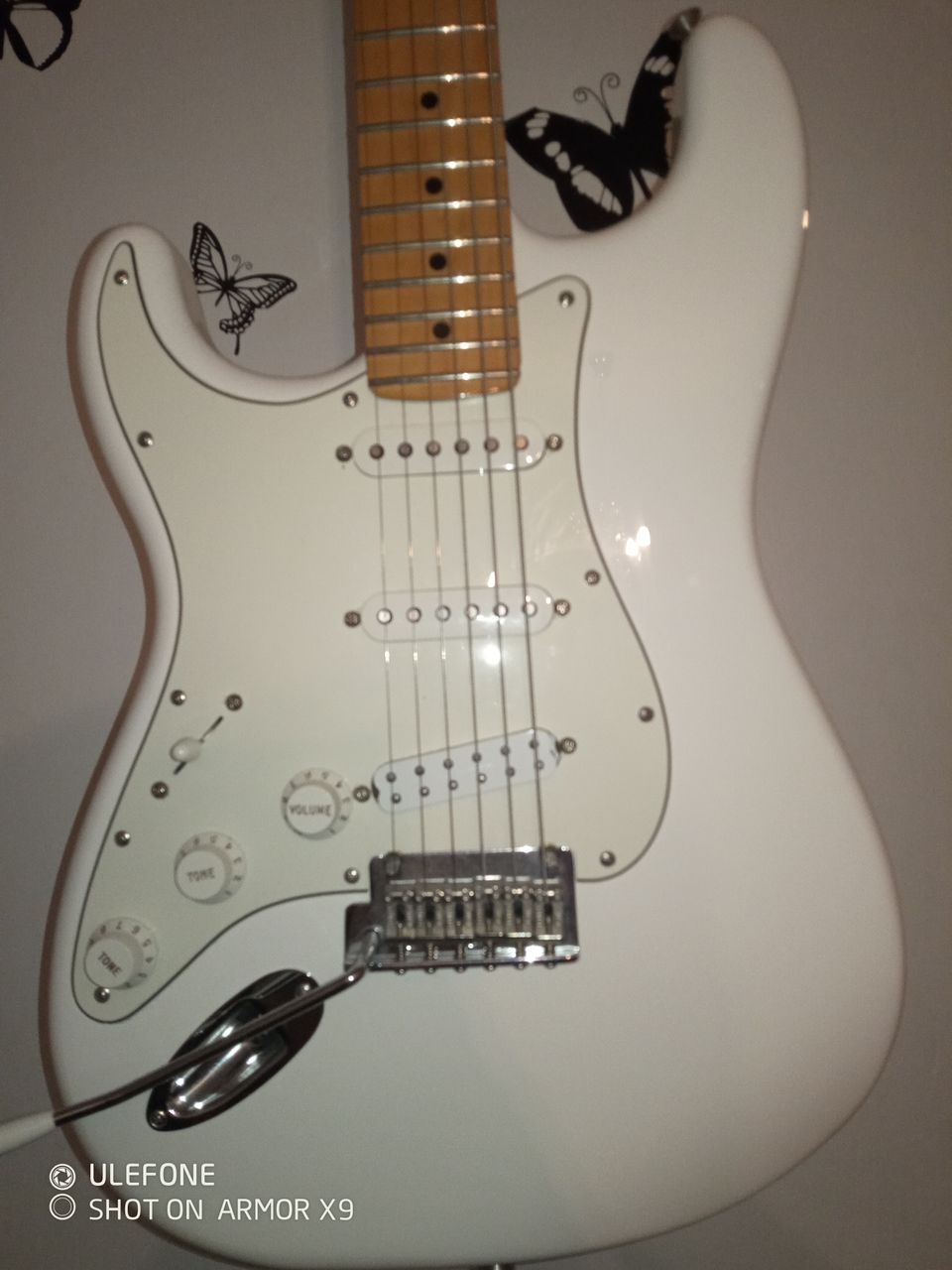 Fender Stratocaster Player vasenkätinen (meksiko)
