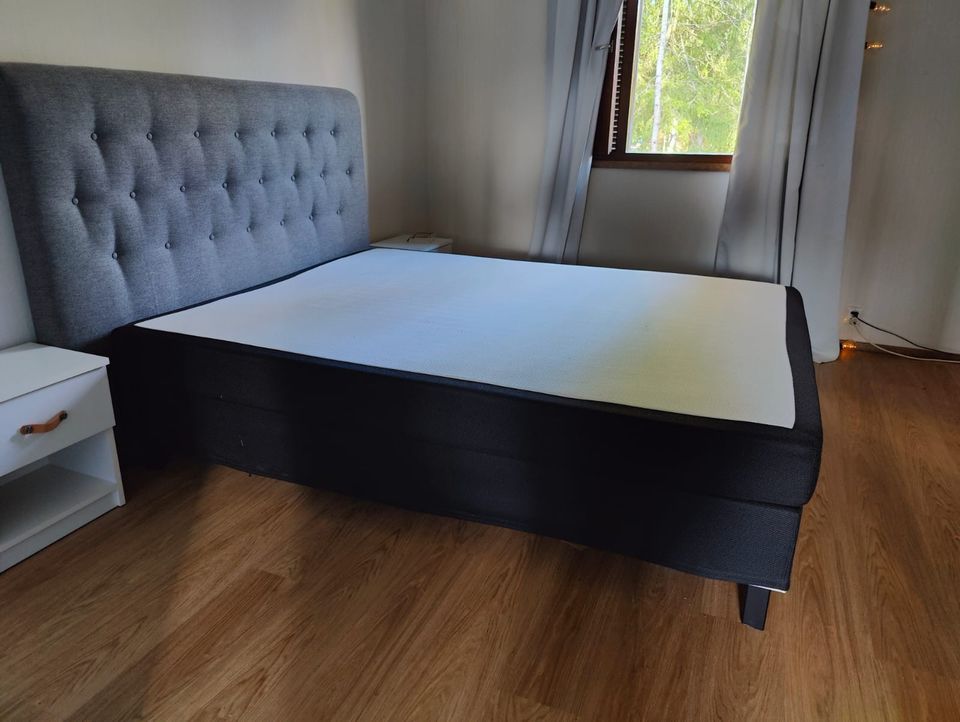 160cm hyväkuntoinen sänky