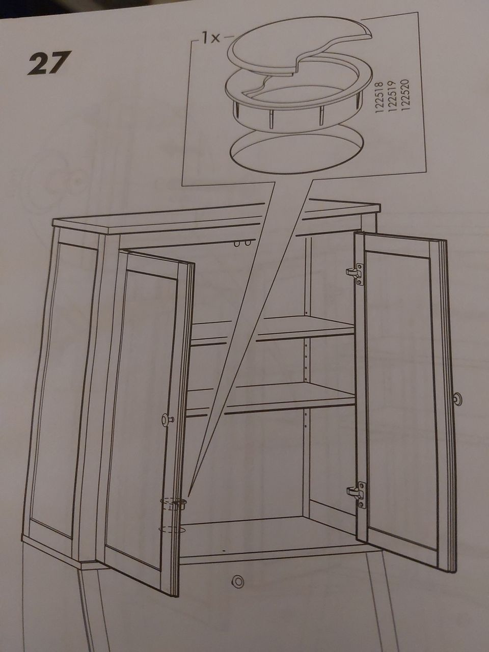 Ikea Hemnes yläkaappeja 5x harmaanruskeaa ja 2x mustanruskeaa