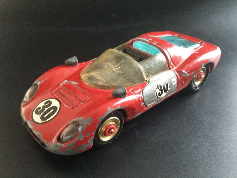Corgi Toys Ferrari keräilyauto 1/43 1960-luvulta