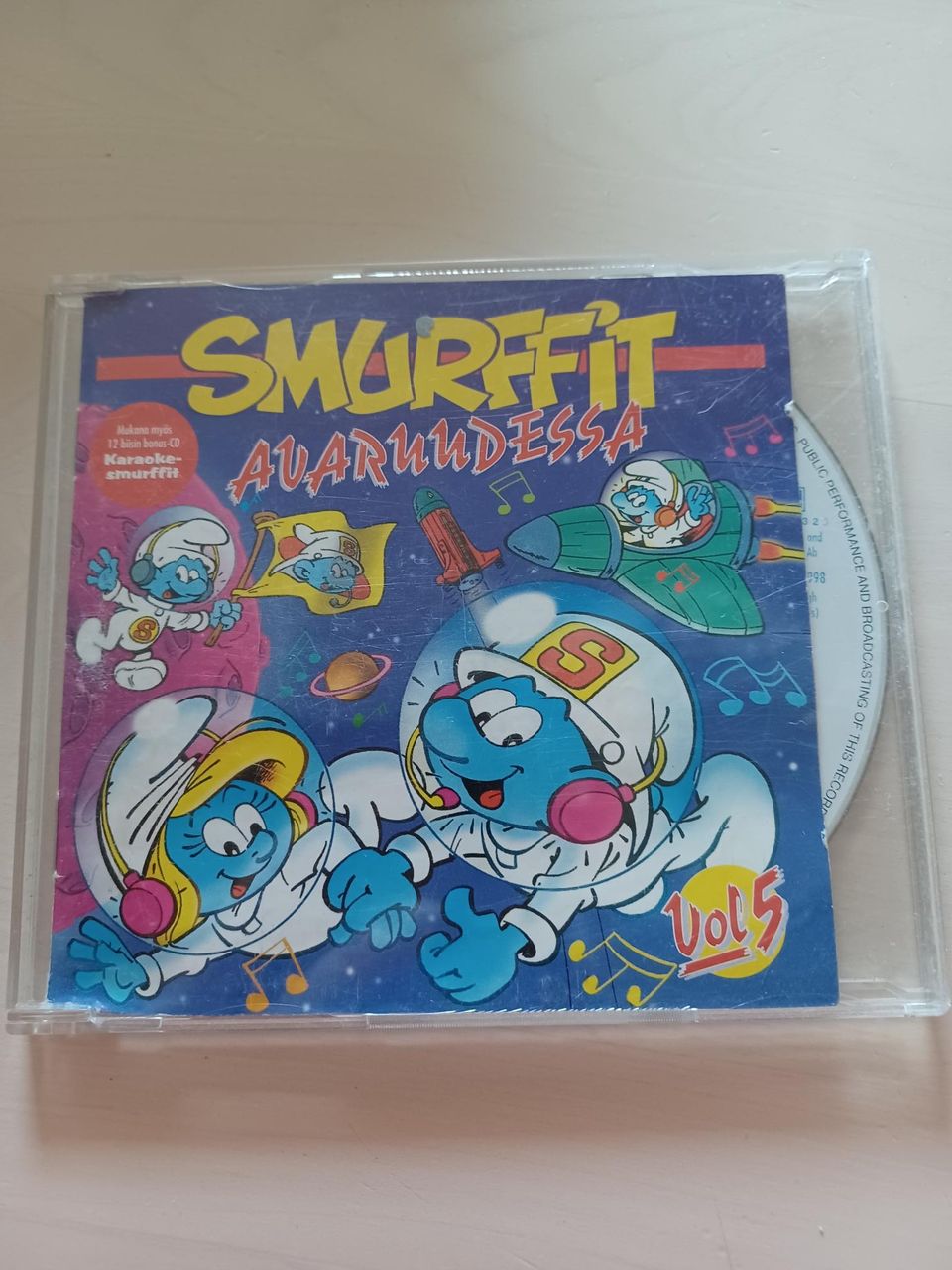 Smurffit avaruudessa CD