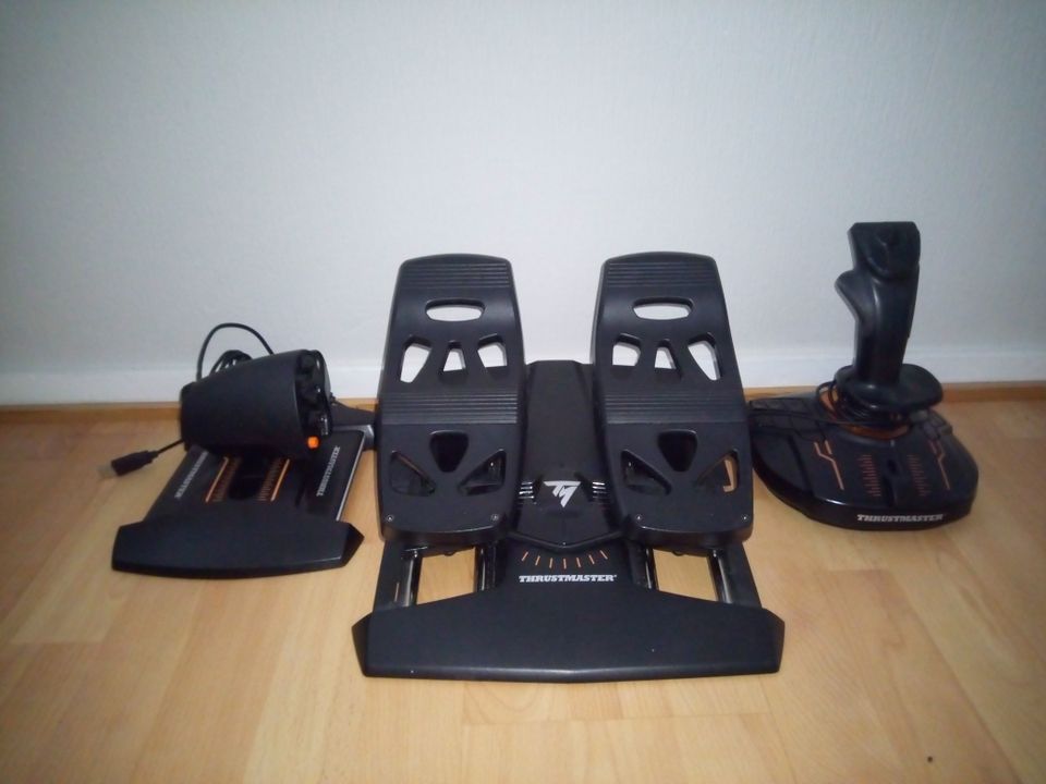 Thrustmaster T.16000M FCS HOTAS -peliohjainsetti