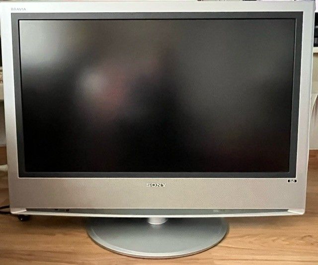 Sony 32” LCD TV