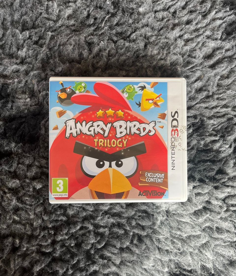 Angry Birds trilogy -peli