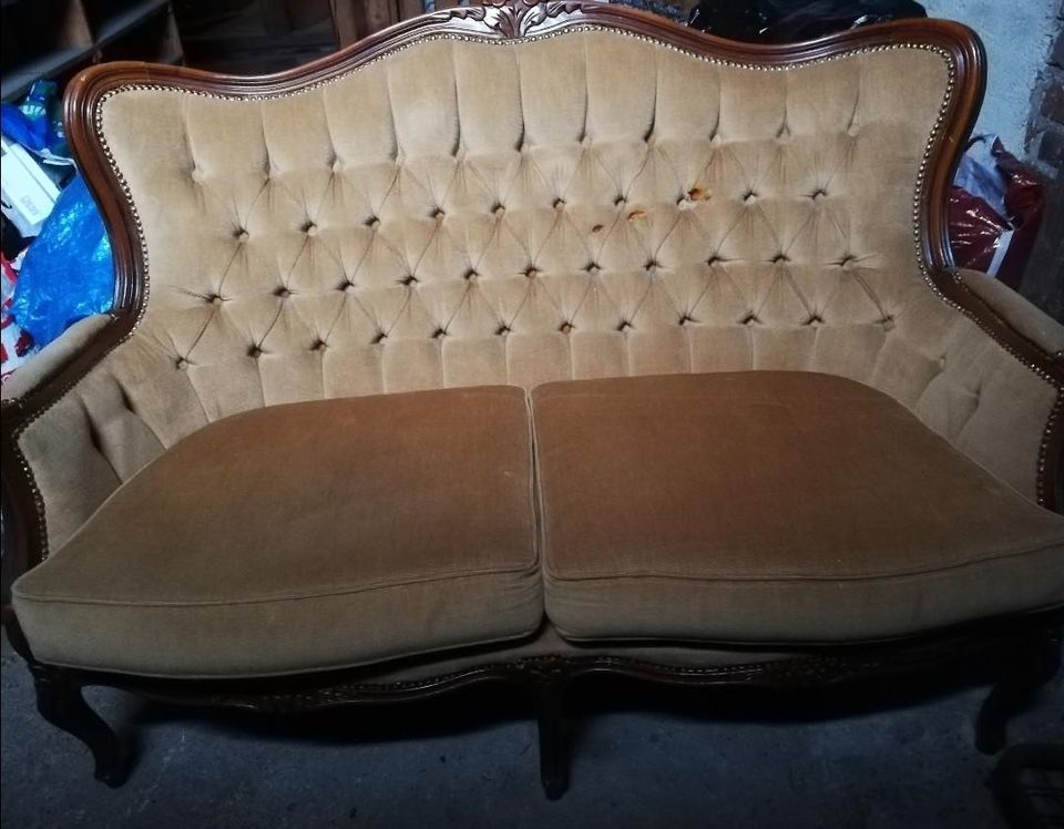 Rokokoo sohva