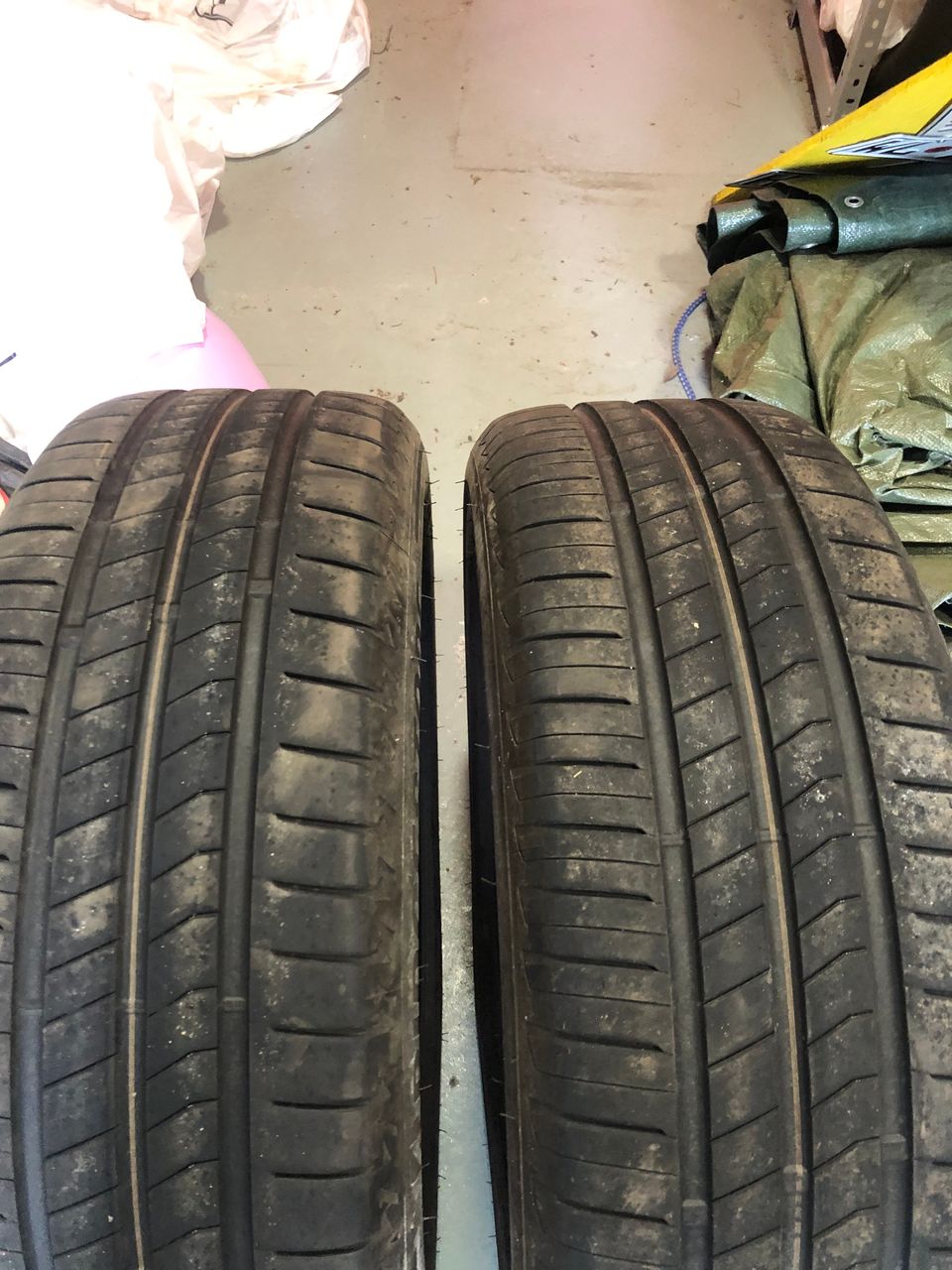 Bridgestone Turanza 215/55 R18 kesärenkaita 2 kpl